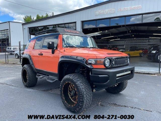 2014 Toyota FJ Cruiser w/Rear Doors