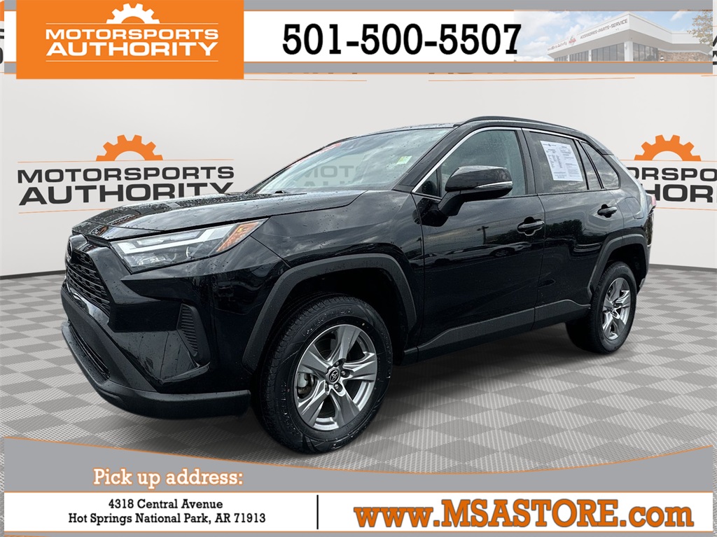 2023 Toyota RAV4 XLE