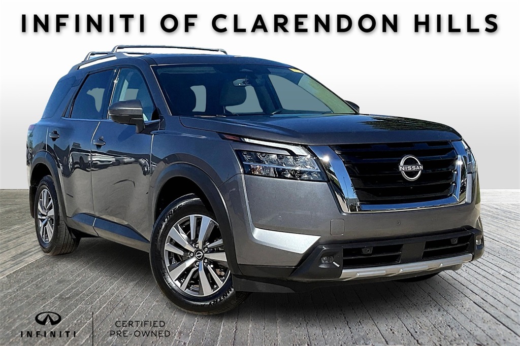 2023 Nissan Pathfinder SL