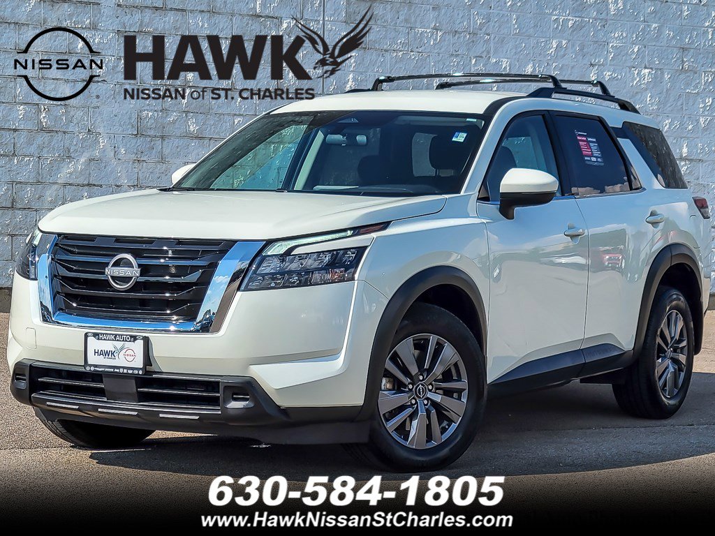 2024 Nissan Pathfinder SV