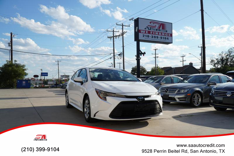 2023 Toyota Corolla LE Sedan