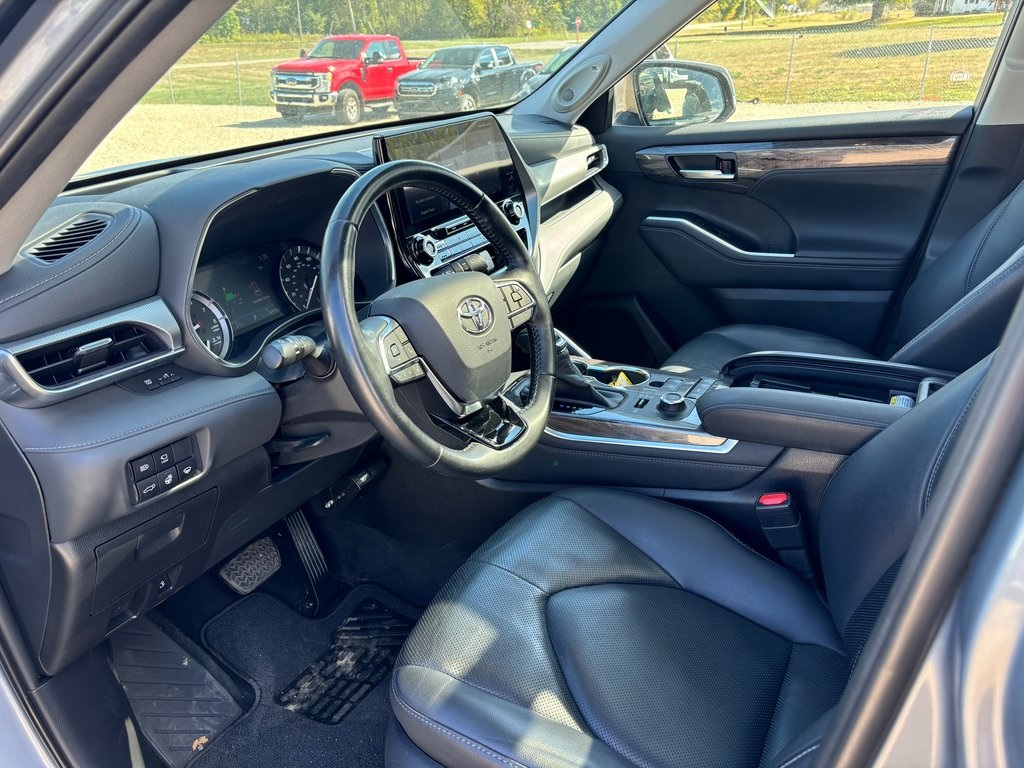 2020 Toyota Highlander Platinum
