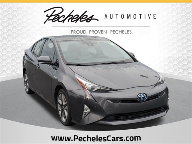 2018 Toyota Prius Four Touring