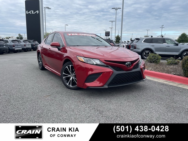 2020 Toyota Camry SE