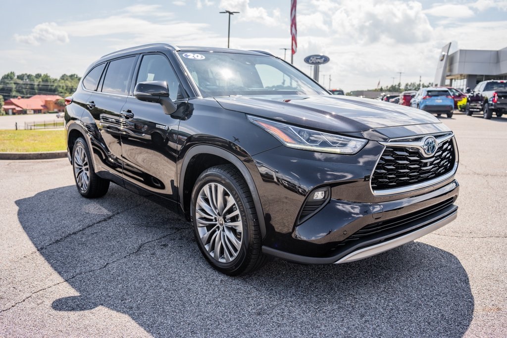 2020 Toyota Highlander Hybrid Limited Platinum