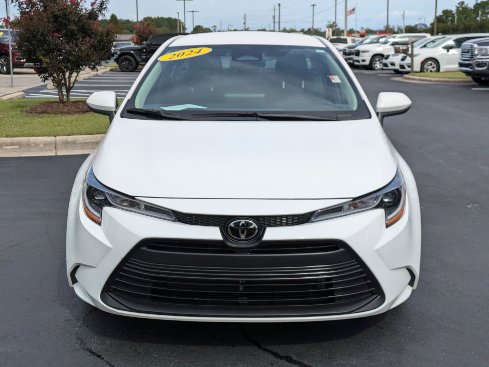 2024 Toyota Corolla LE Sedan