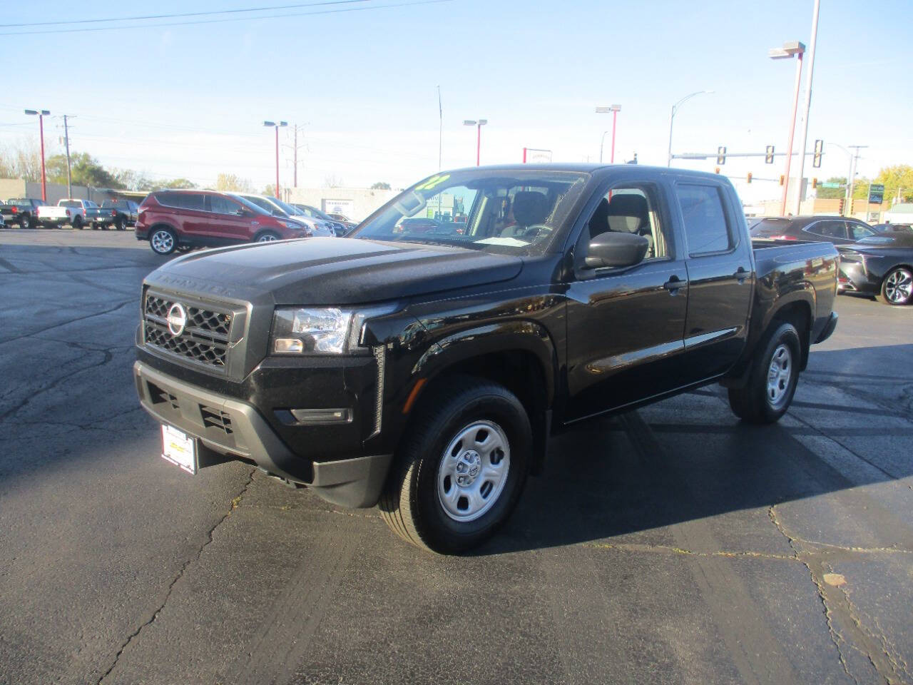 2022 Nissan Frontier S Crew Cab Short Bed