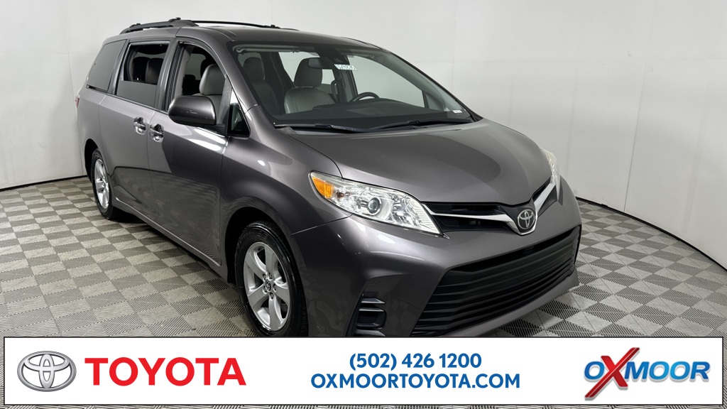 2019 Toyota Sienna LE 8-Passenger 119.3