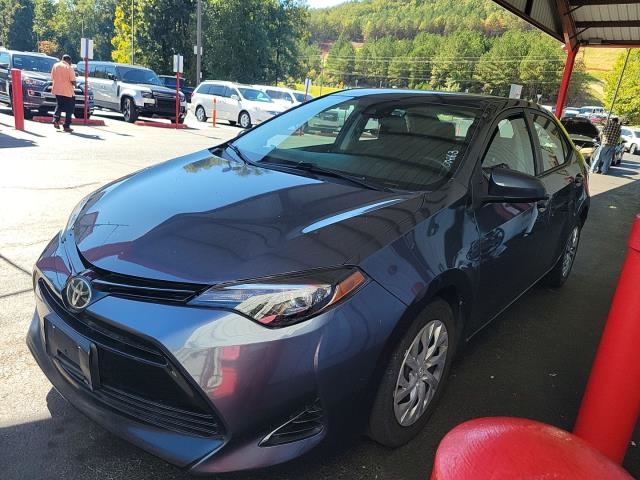 2018 Toyota Corolla LE Sedan