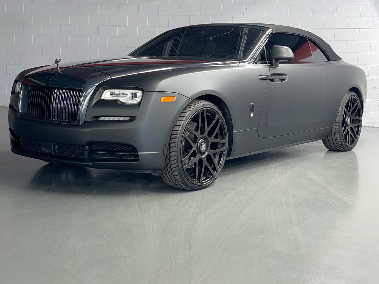 2017 Rolls-Royce Dawn