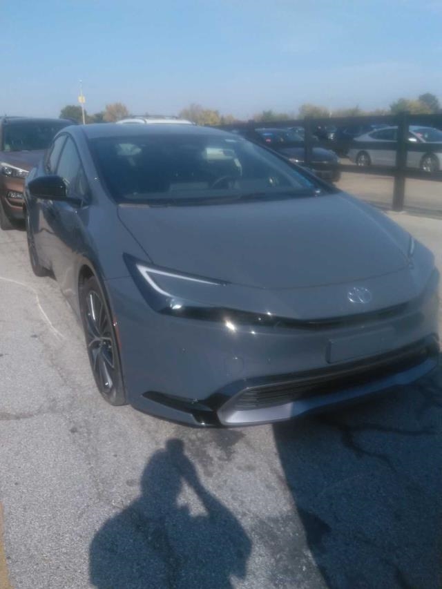 2024 Toyota Prius XLE