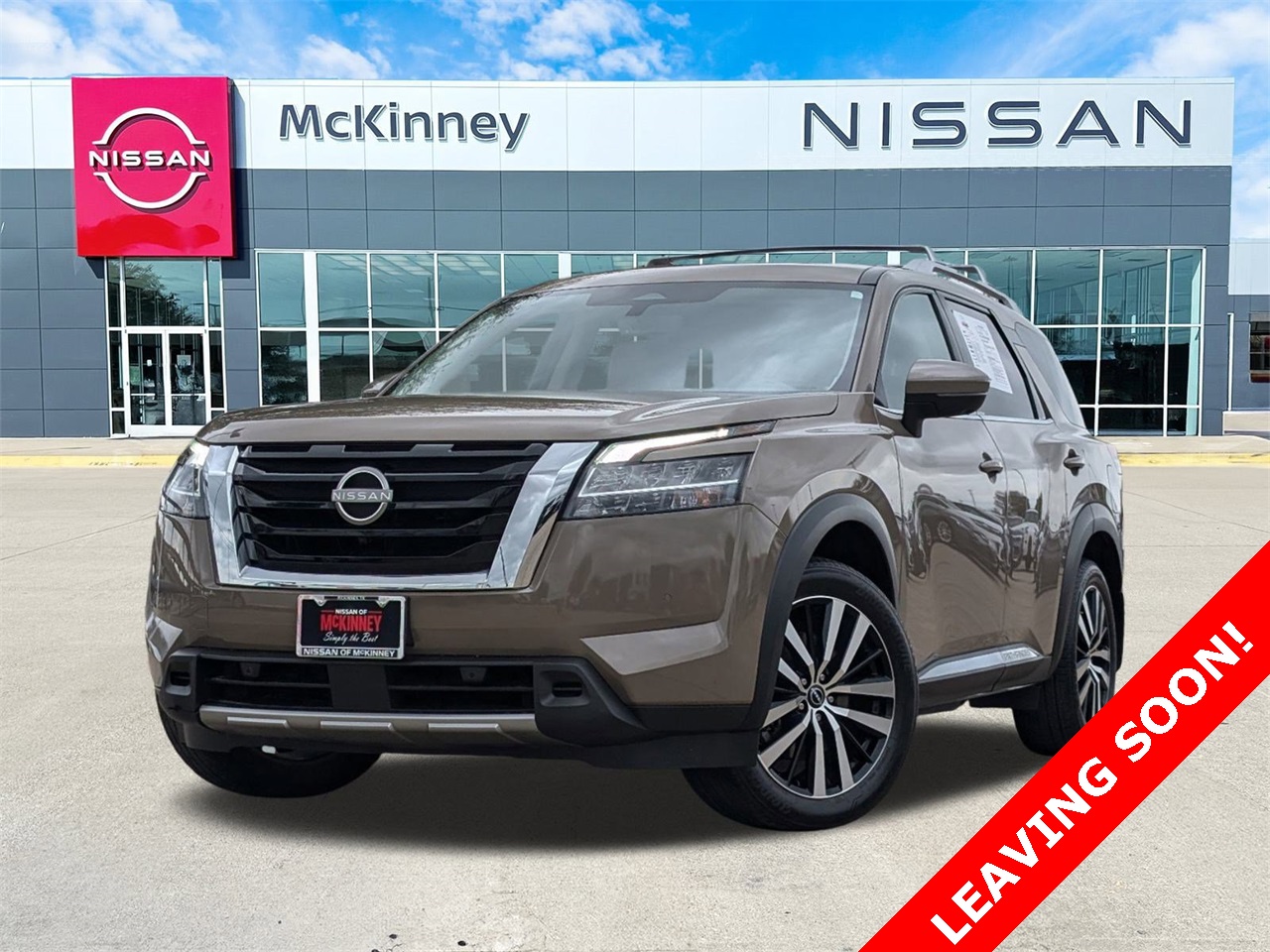 2023 Nissan Pathfinder Platinum