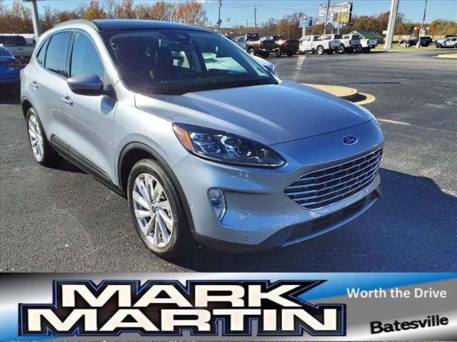 2022 Ford Escape Hybrid Titanium