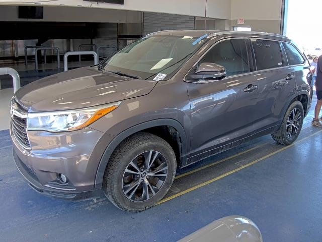 2016 Toyota Highlander XLE