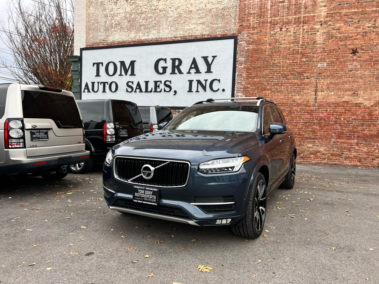 2019 Volvo XC90 T6 Momentum