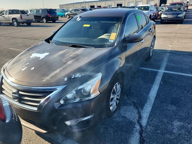 2013 Nissan Altima 2.5 S Sedan