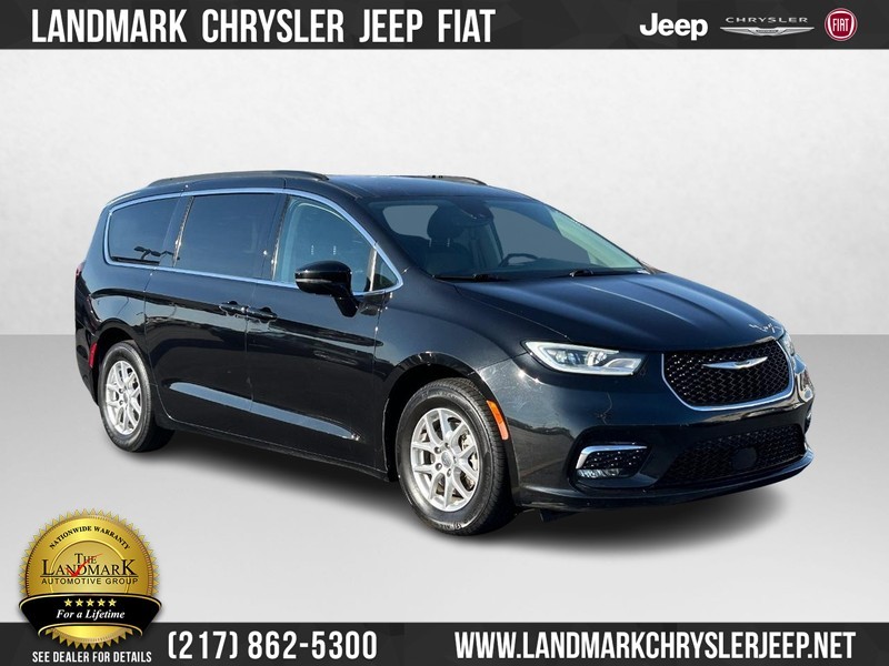 2022 Chrysler Pacifica Touring L 121.6