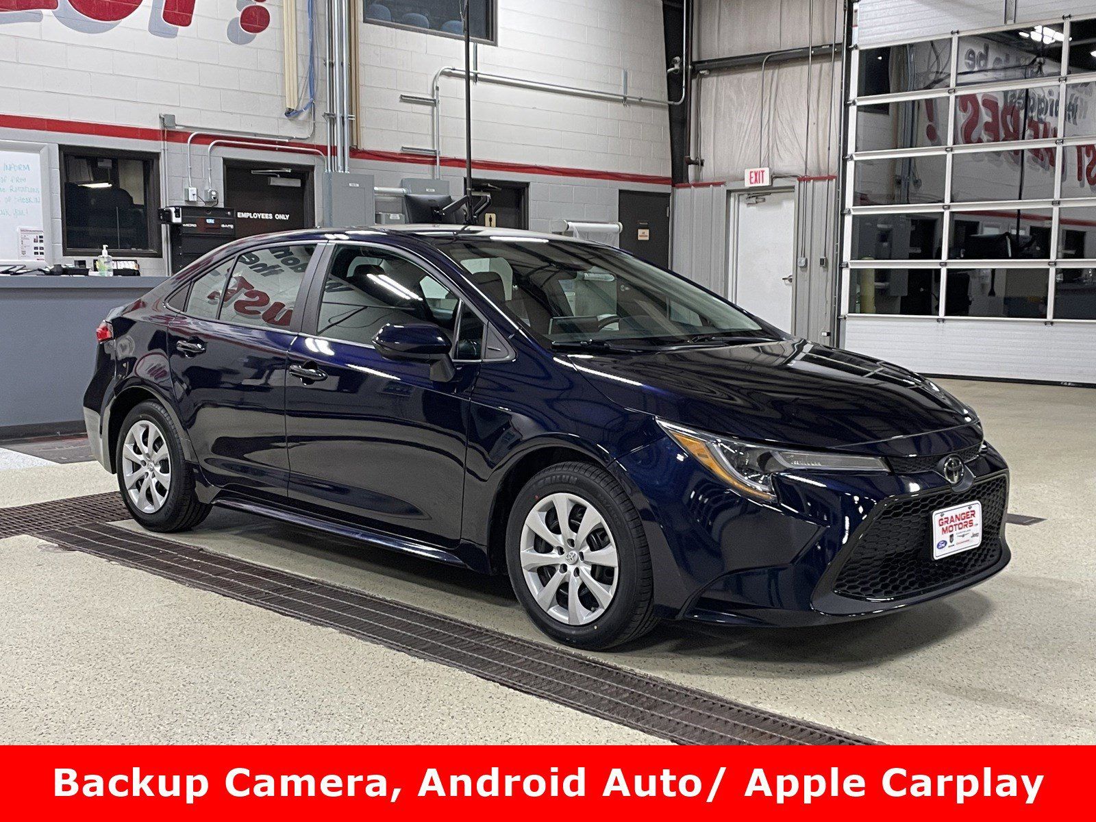 2021 Toyota Corolla LE Sedan