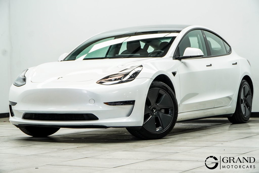 2021 Tesla Model 3 Standard Range Plus