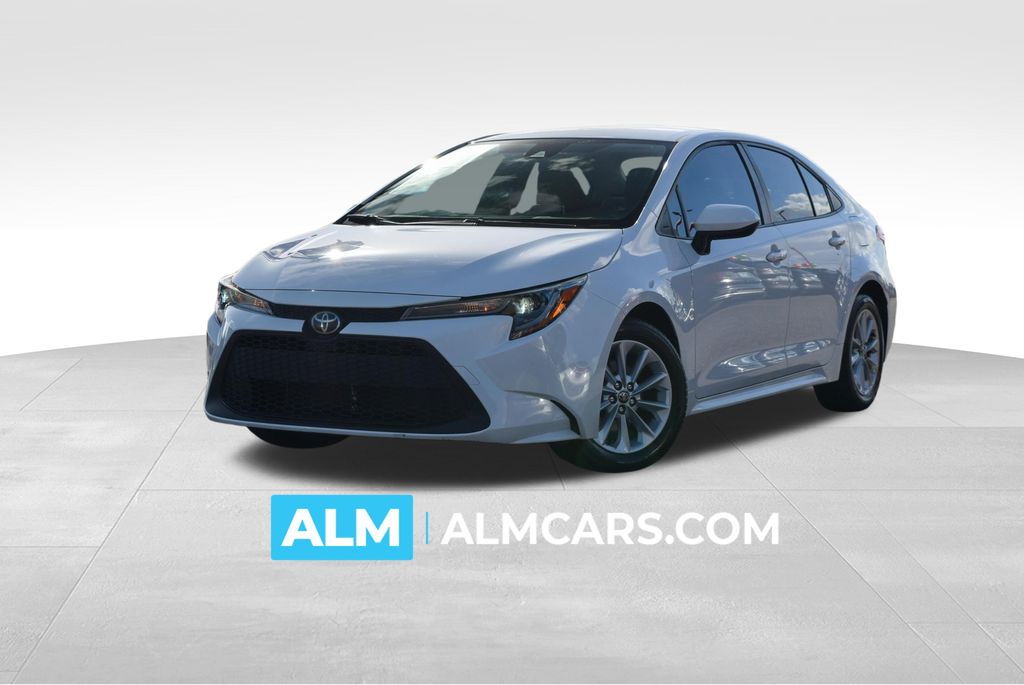 2020 Toyota Corolla LE Sedan