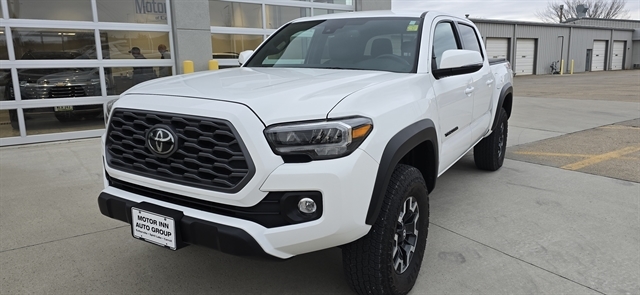 2023 Toyota Tacoma TRD Off-Road Crew Cab Short Bed