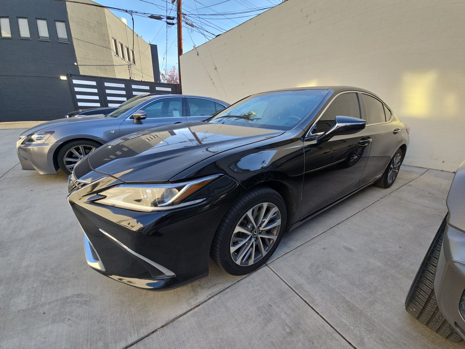 2022 Lexus ES 300h