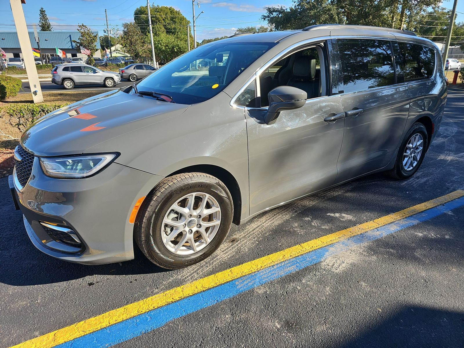 2022 Chrysler Pacifica Touring L