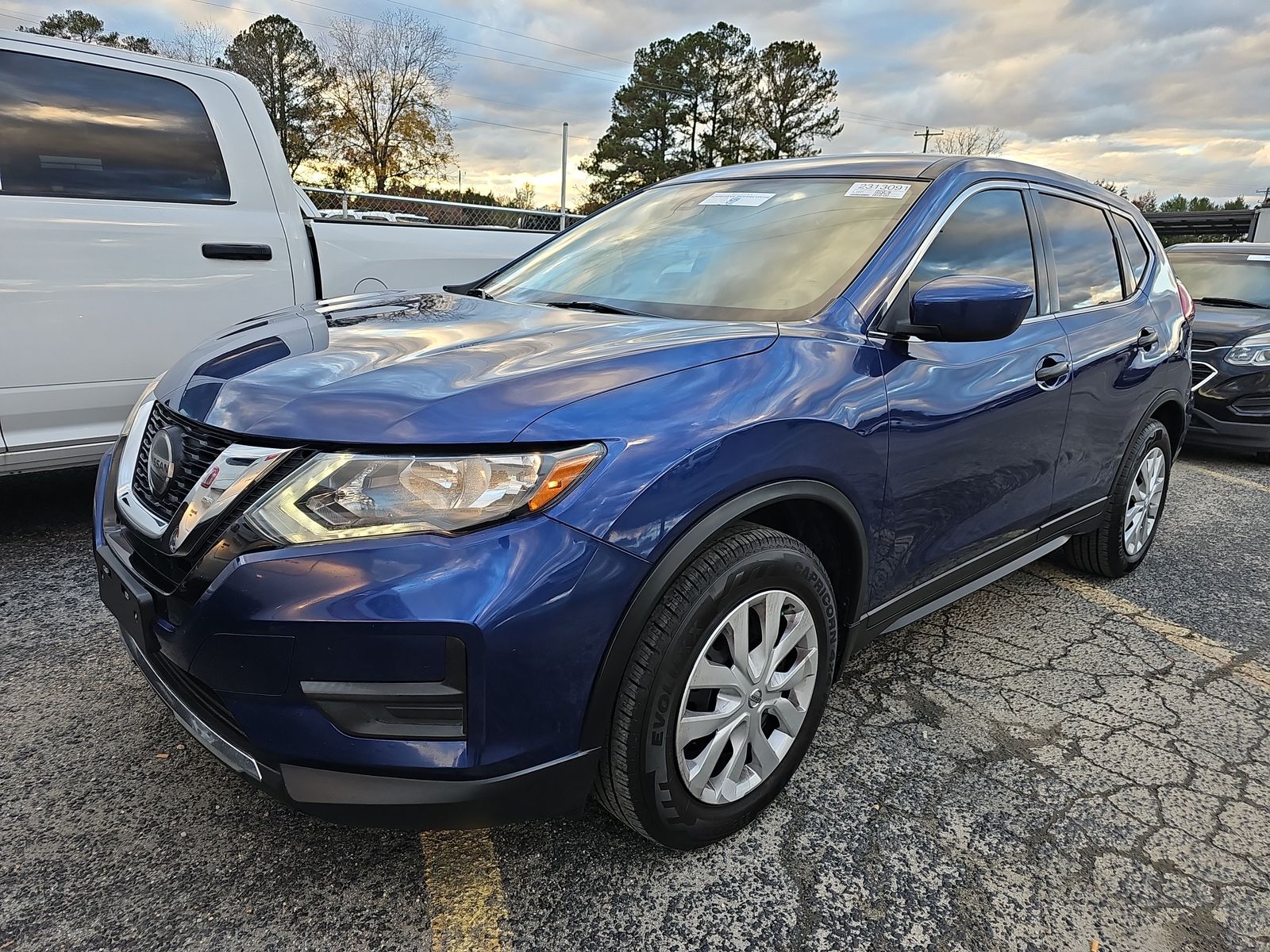 2020 Nissan Rogue S