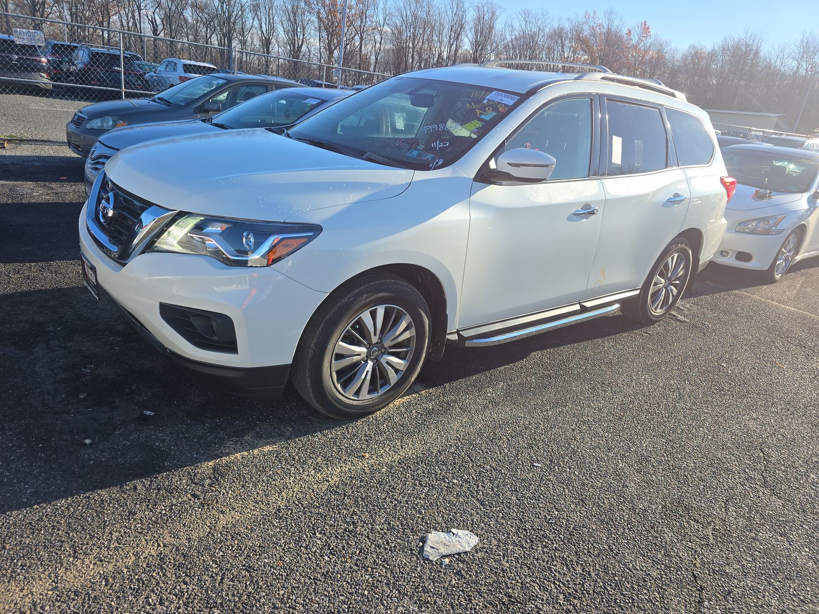 2020 Nissan Pathfinder SV