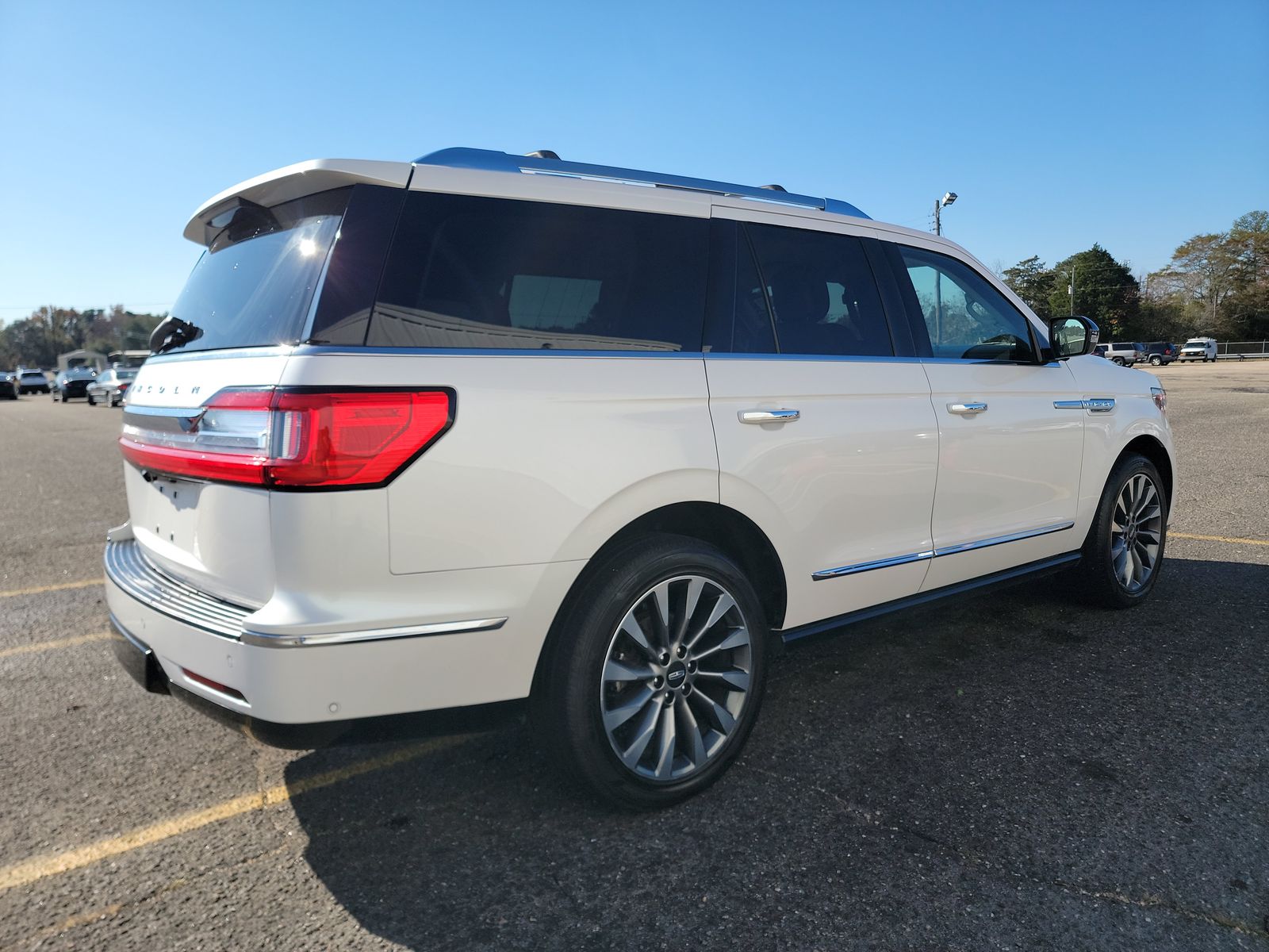 2018 Lincoln Navigator Select RWD