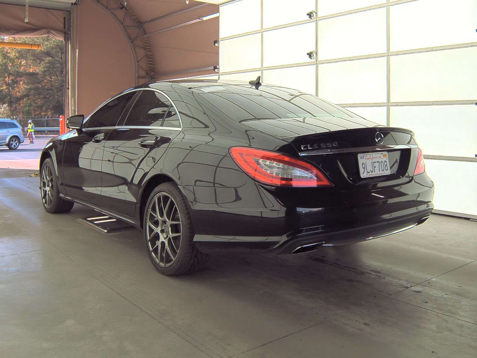 Mercedes-Benz CLS 550 снимка Mercedes-Benz CLS 550