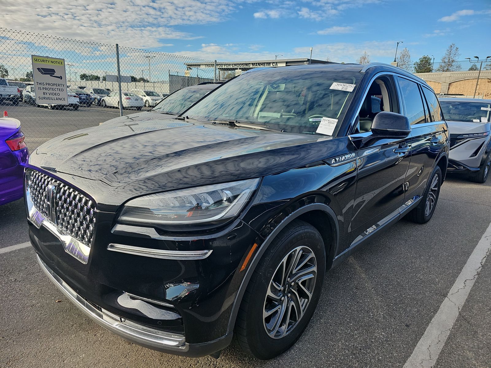 2022 Lincoln Aviator Standard