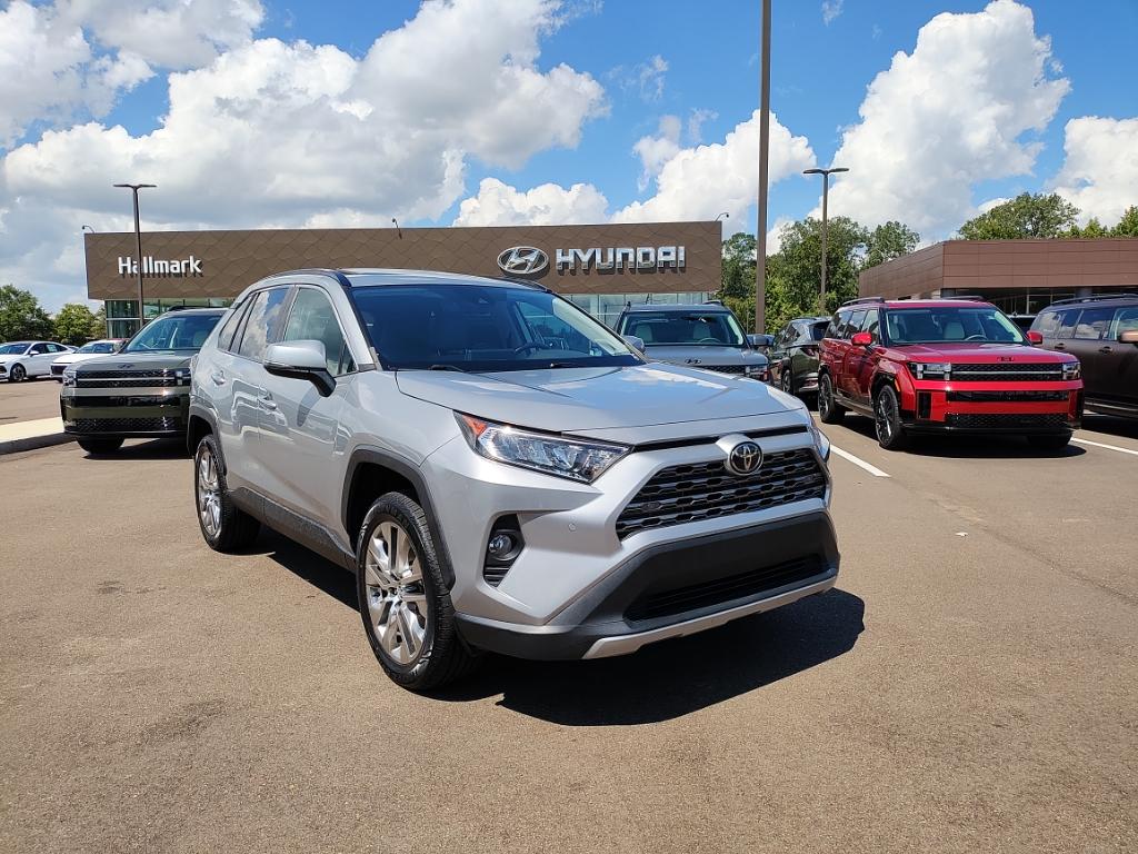 2020 Toyota RAV4 Limited