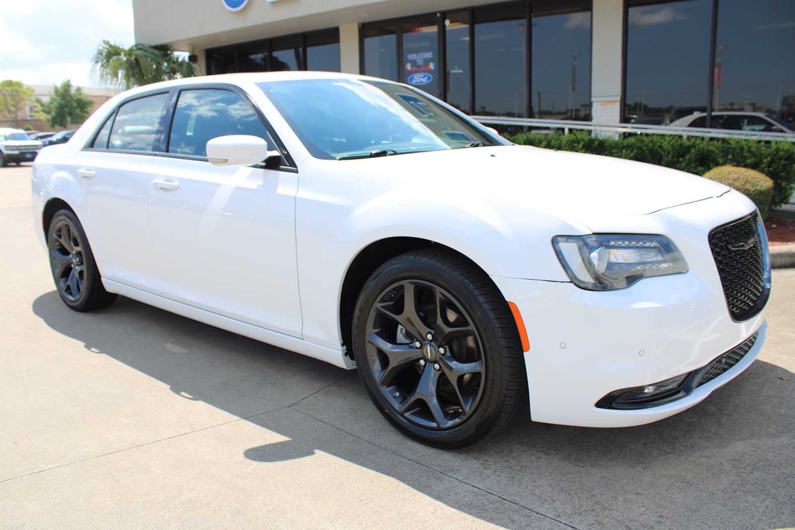 2023 Chrysler 300 300S