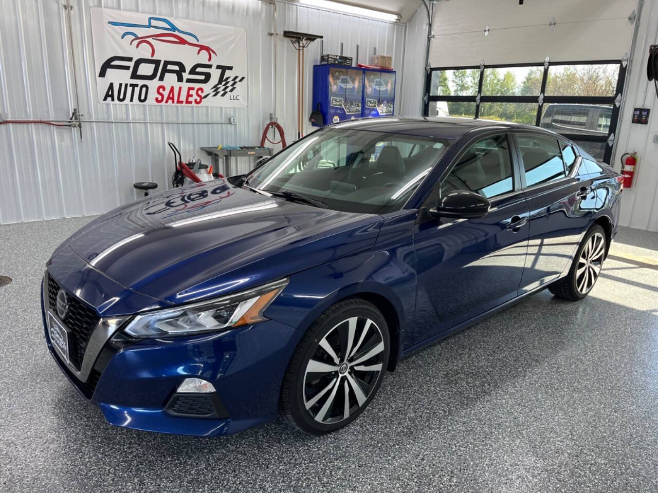 2019 Nissan Altima SR