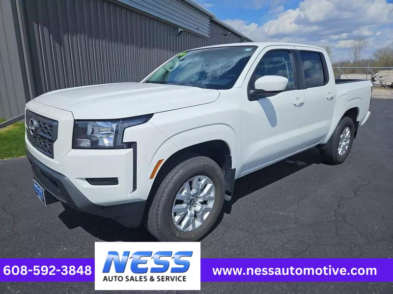 2022 Nissan Frontier SV Crew Cab Short Bed