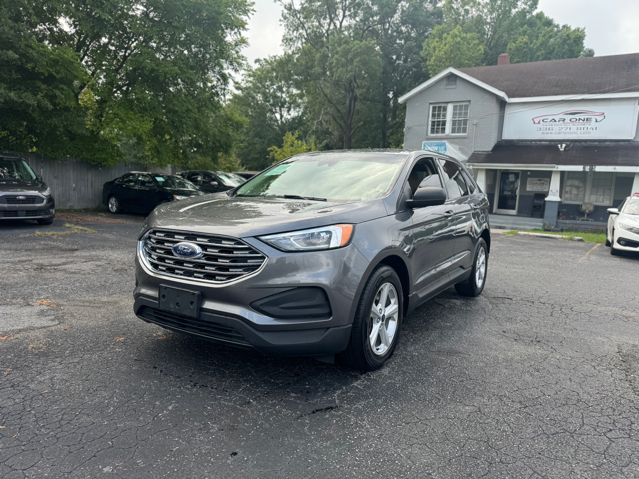 2021 Ford Edge SE