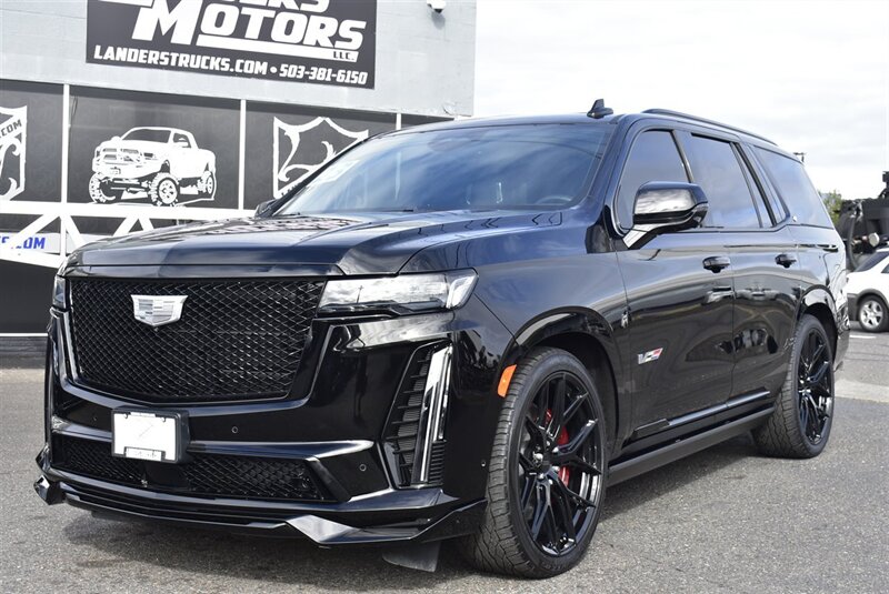 2023 Cadillac Escalade V-Series 1SD