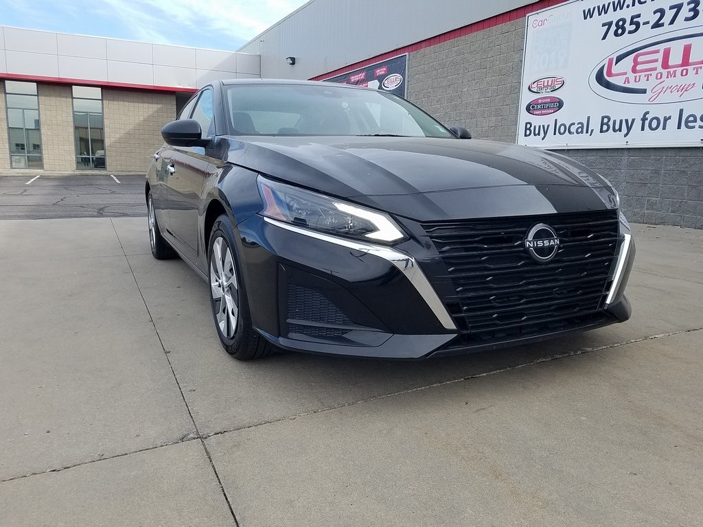 2024 Nissan Altima S