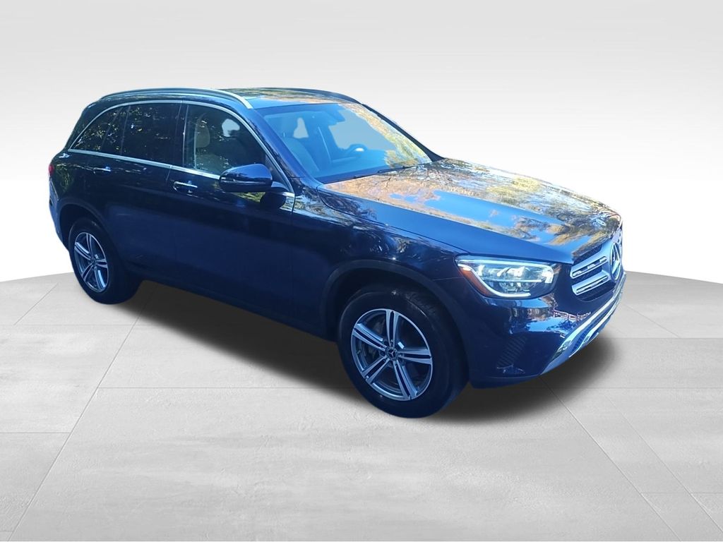 2021 Mercedes-Benz GLC 300