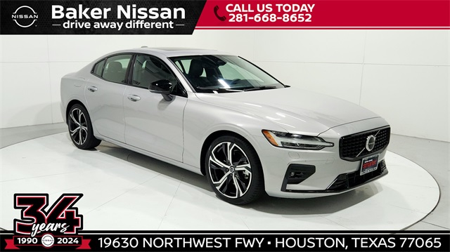 2024 Volvo S60 B5 Core Dark