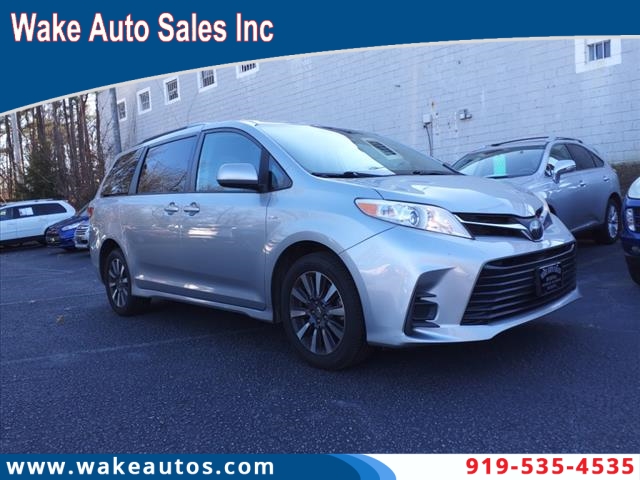 2019 Toyota Sienna LE 7-Passenger 119.3