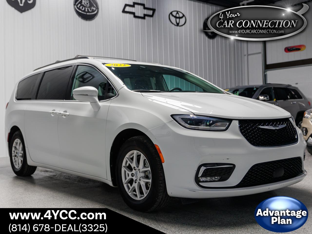 2022 Chrysler Pacifica Touring L 121.6