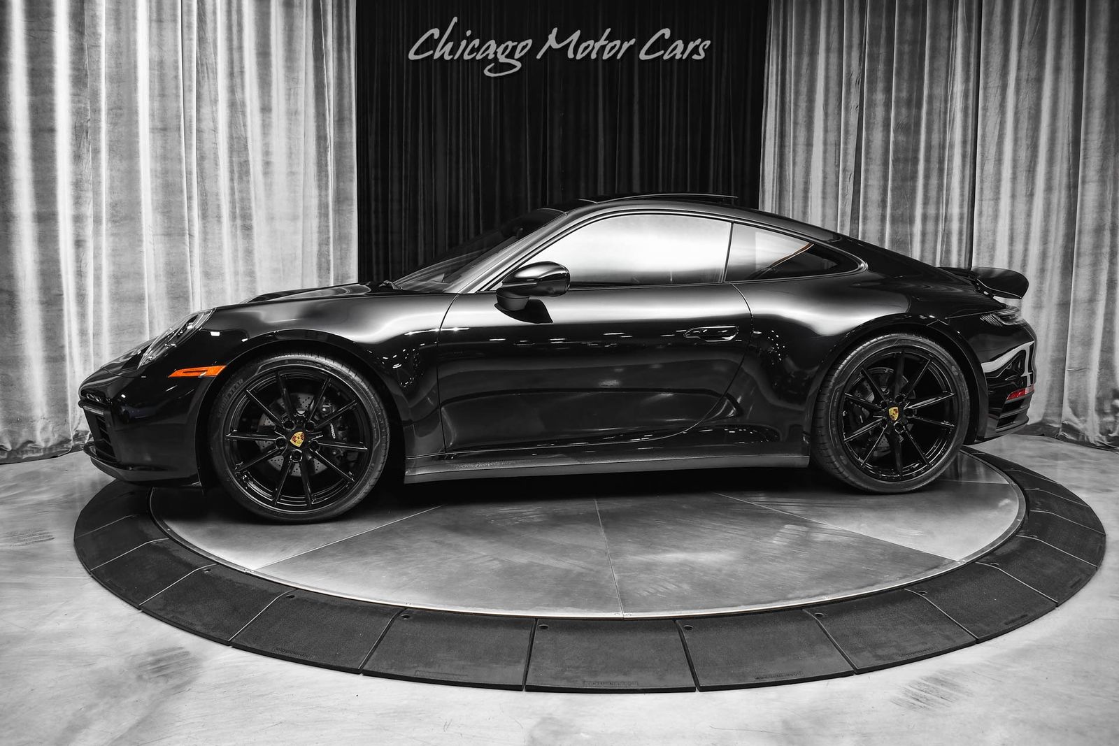 2024 Porsche 911 Carrera 4 Coupe