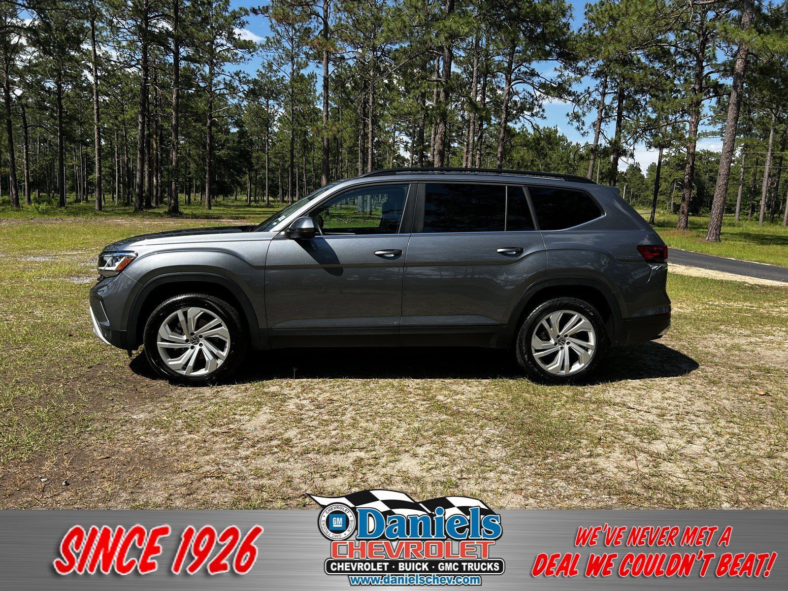 2022 Volkswagen Atlas V6 SE w/Technology