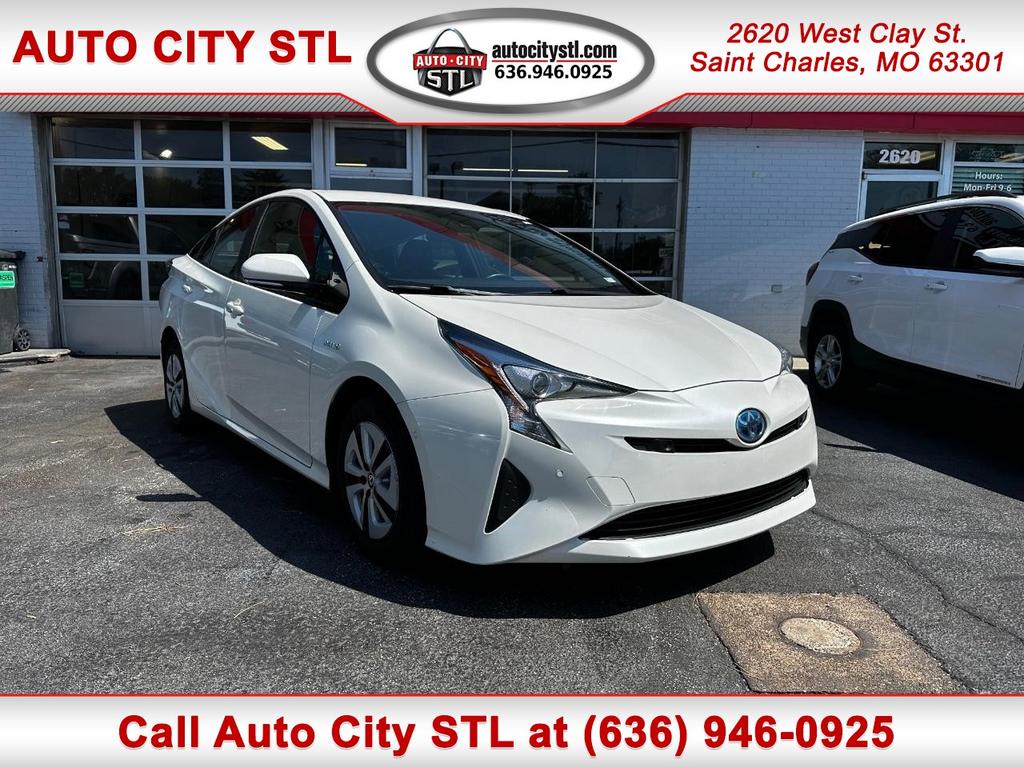 2018 Toyota Prius Three
