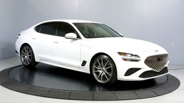 2022 Genesis G70 3.3T Standard