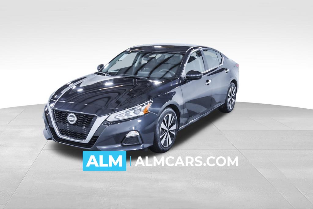 2022 Nissan Altima SV