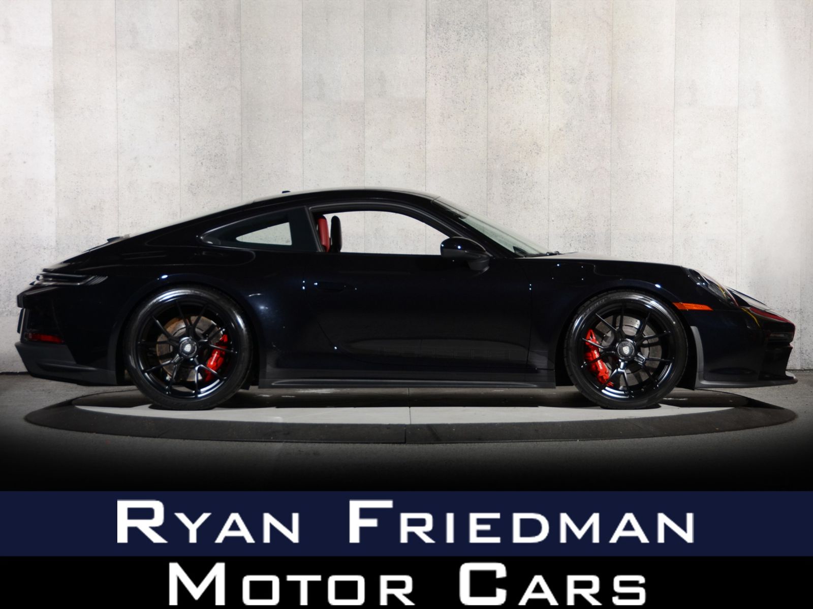 2022 Porsche 911 GT3 Coupe w/Touring Package