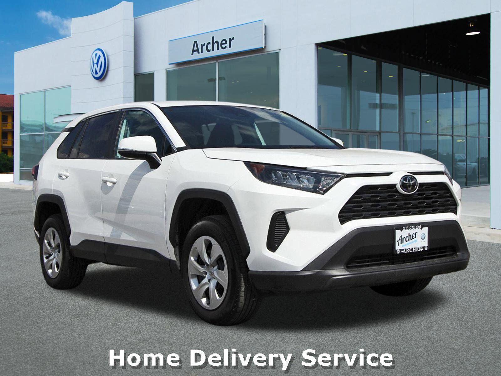 2022 Toyota RAV4 LE